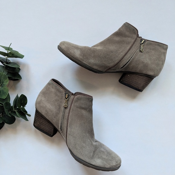 Blondo Villa Waterproof Ankle Bootie 